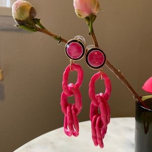 Cute hot pink earrings set